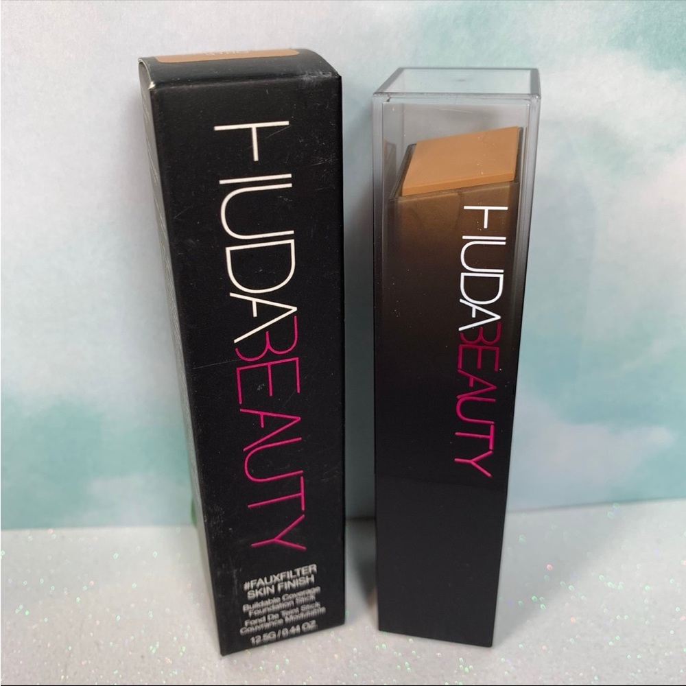 Huda Beauty Foundation Stick Amaretti 310G BNIB